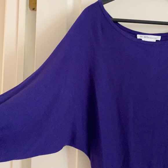 BCBGeneration designer sweater dress. - Picture 2 of 4